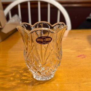 DePlomb DePlomo Lead Crystal scalloped vase/votive.